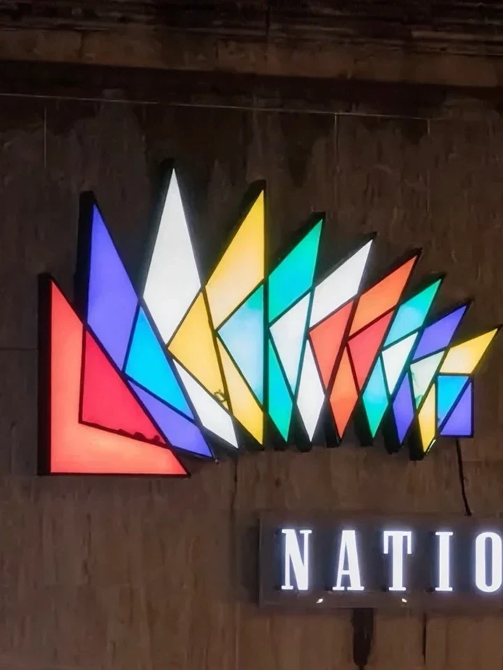 Application de l’identité du BFI London Film Festival publiée par Pentagram.