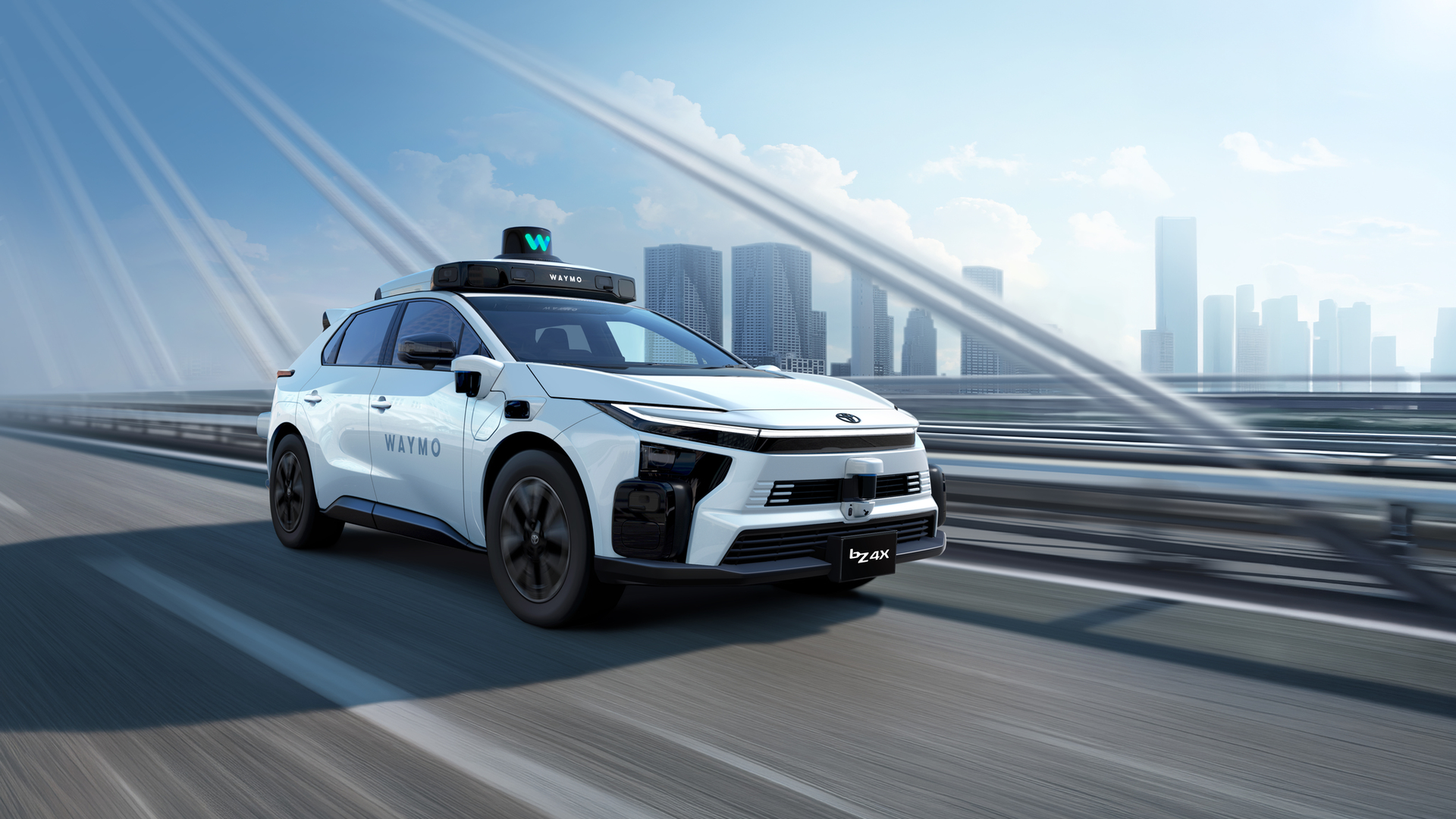 Toyota bZ4X blanc équipé du matériel de conduite autonome de Waymo